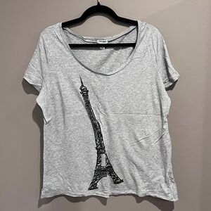 Old Navy Eiffel Tower T Shirt